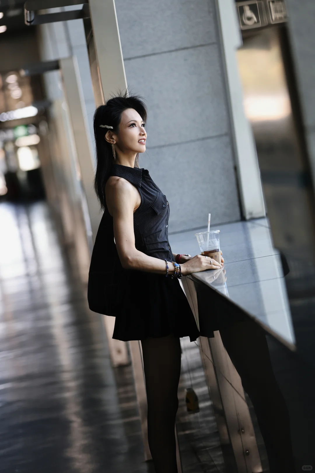 黑丝OL通勤主题👠🚇