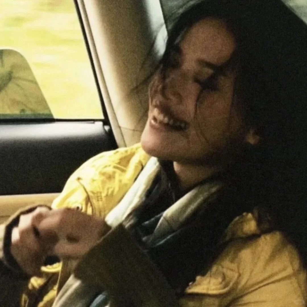 𝙒𝙚𝘾𝙝𝙖𝙩/ 复古 港风 头像