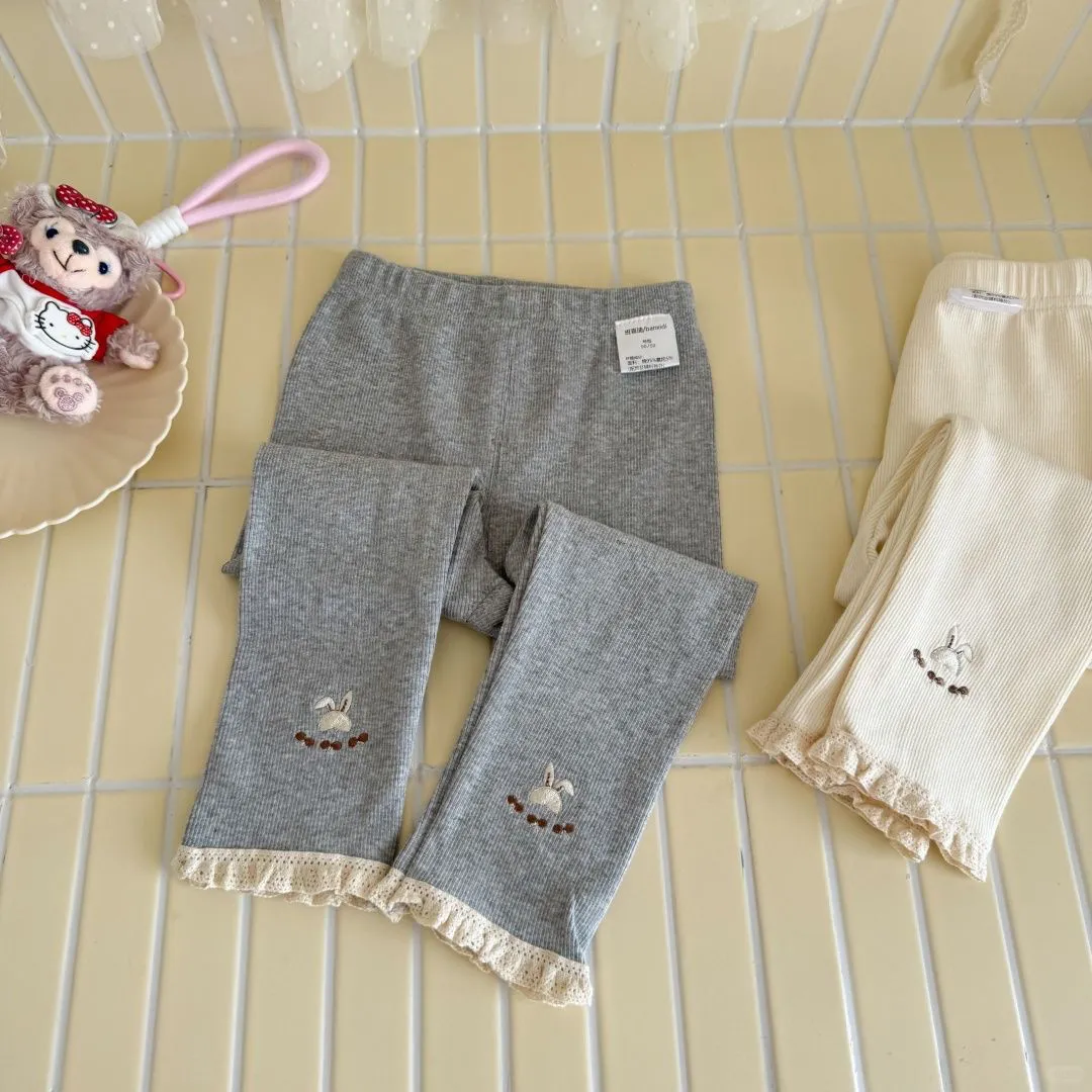 女宝宝的秋日穿搭、好喜欢～