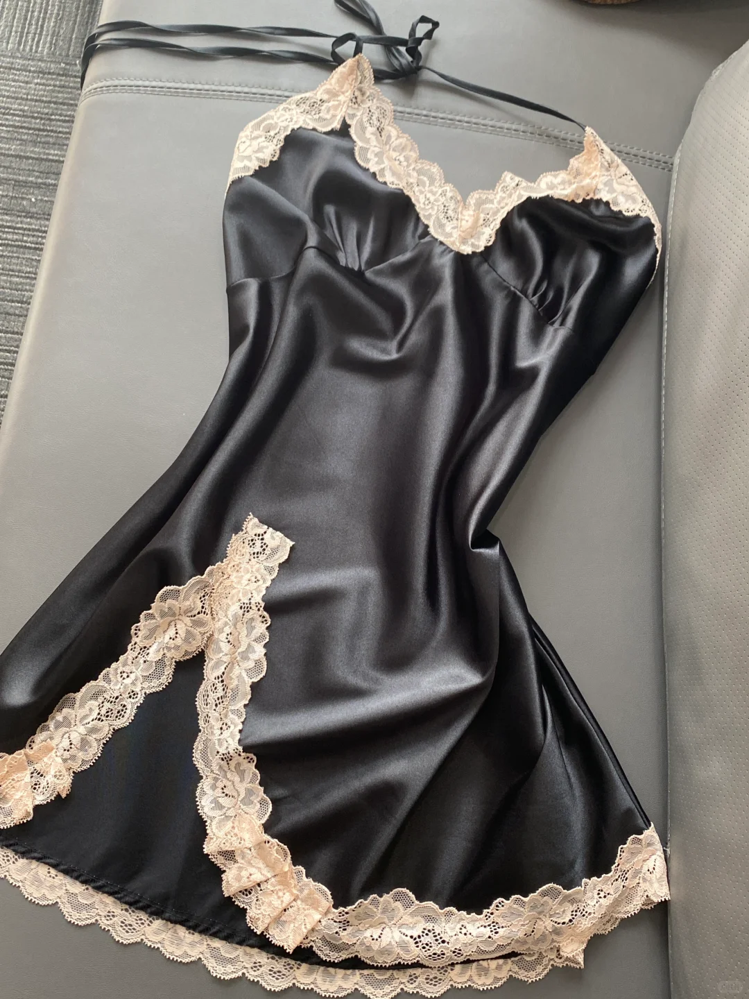 被问爆💥 纯欲睡裙让我封神