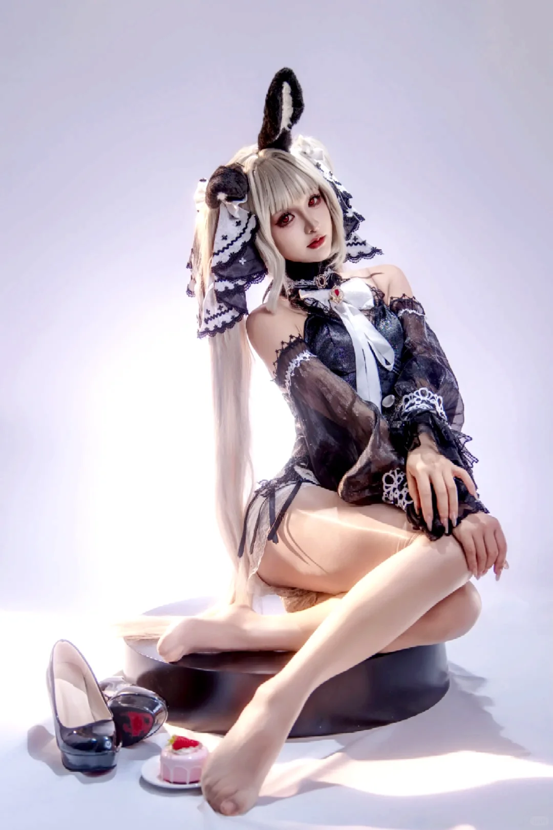 ✨ 人间尤物实锤！发光玉腿杀！🐰💖