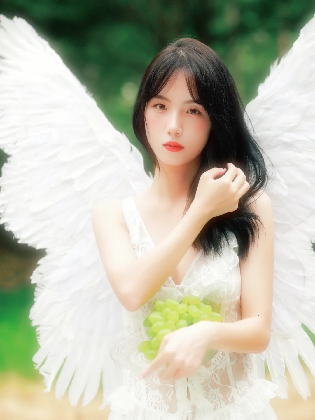 “你是万物的依据 是我心动的起源”