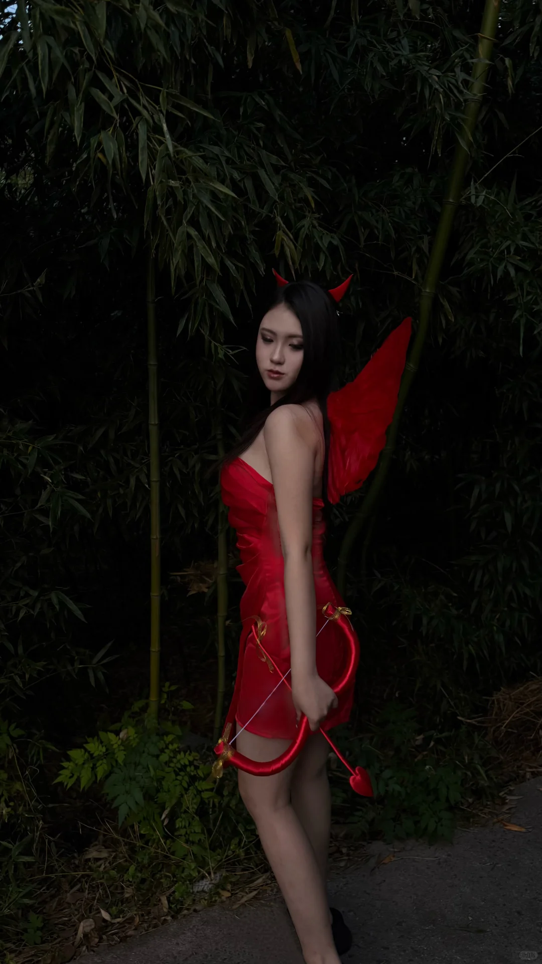 我保证我是天使 只是偶尔有点坏♰🩸