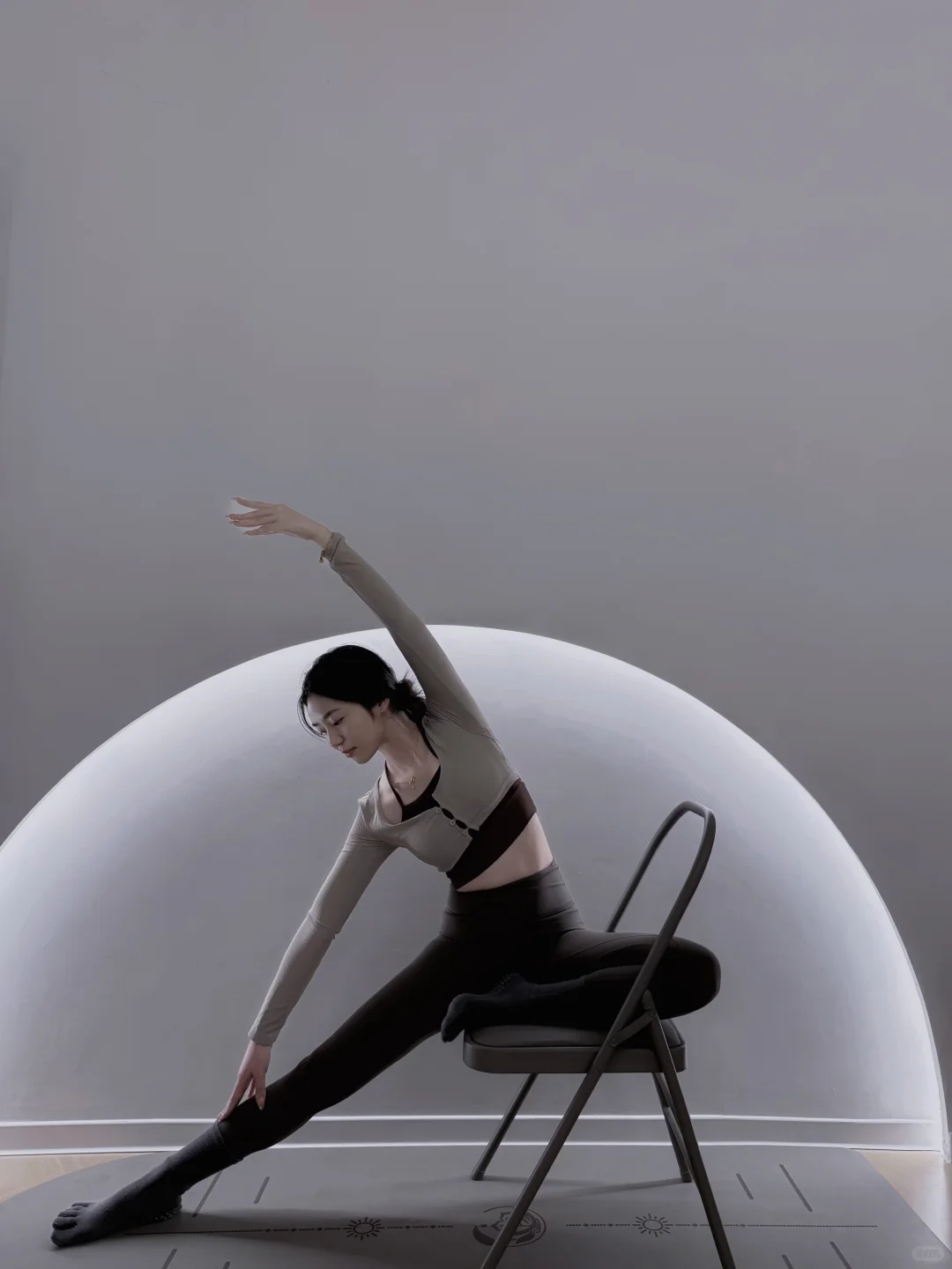 想拍好看显身材的瑜伽动作