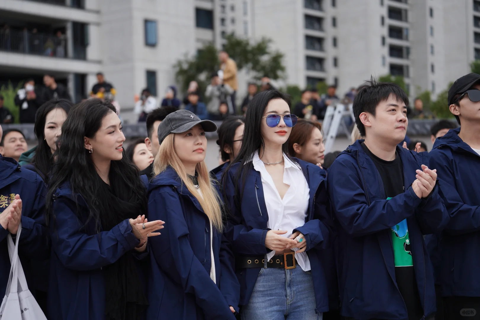 姐姐白到发光💫简直内娱模范永动机❗️