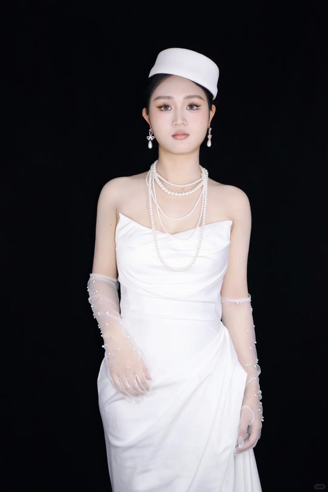 复古少女写真妆容