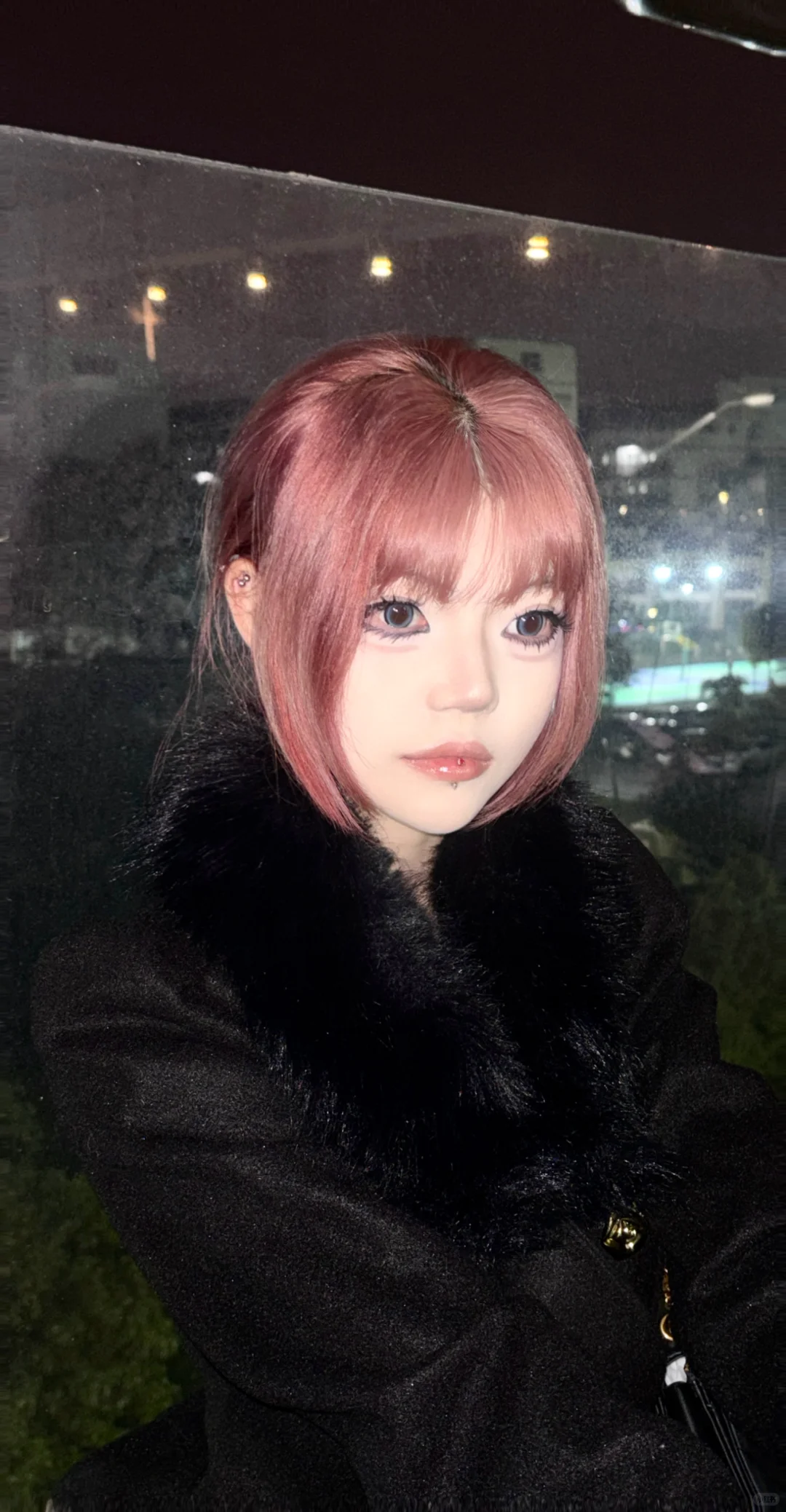 三分清纯三分艳丽三分妩媚和一分可爱