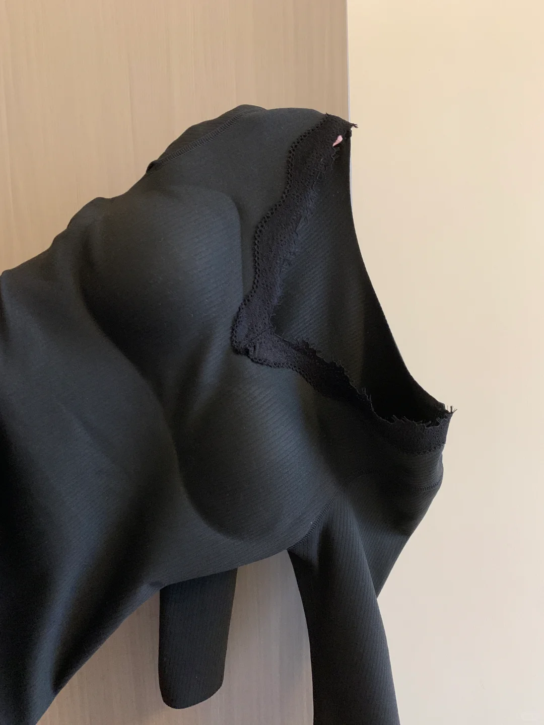 入冬显胸圆腰细的战衣都去穿！黑色纯欲高级！