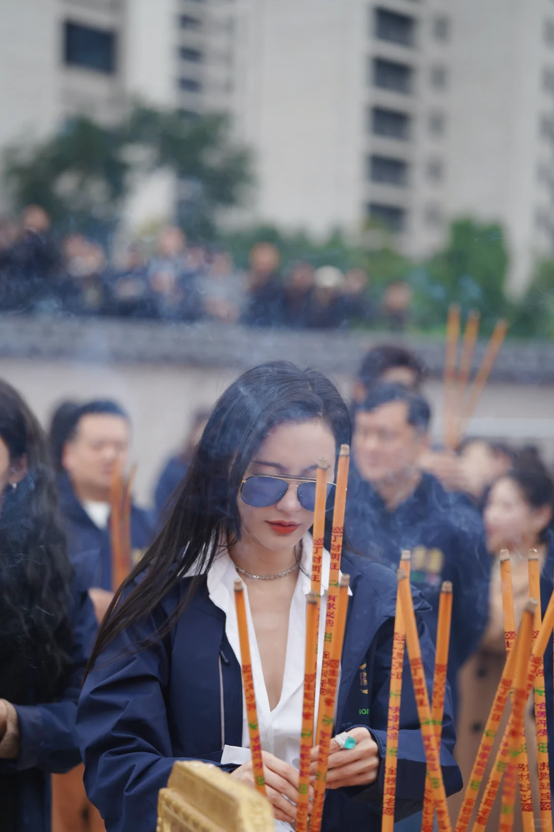 姐姐白到发光💫简直内娱模范永动机❗️