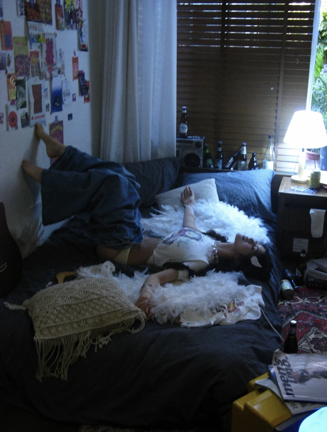 藏在人间，偶尔做一次坠落凡间的天使。