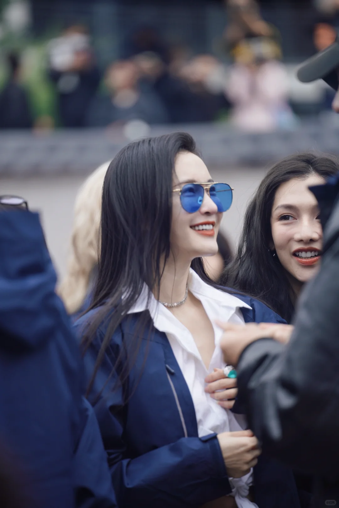 姐姐白到发光💫简直内娱模范永动机❗️