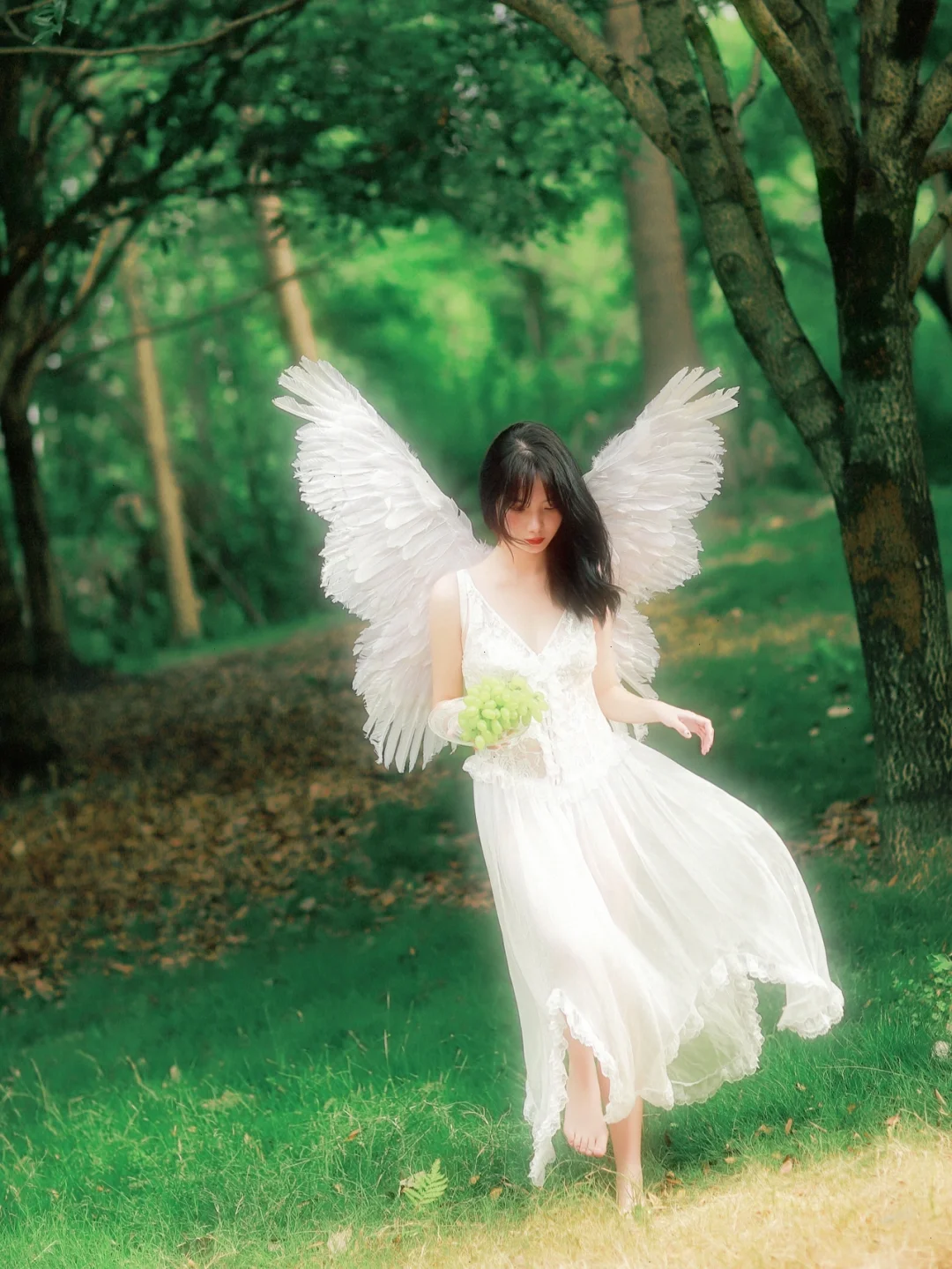 “你是万物的依据 是我心动的起源”