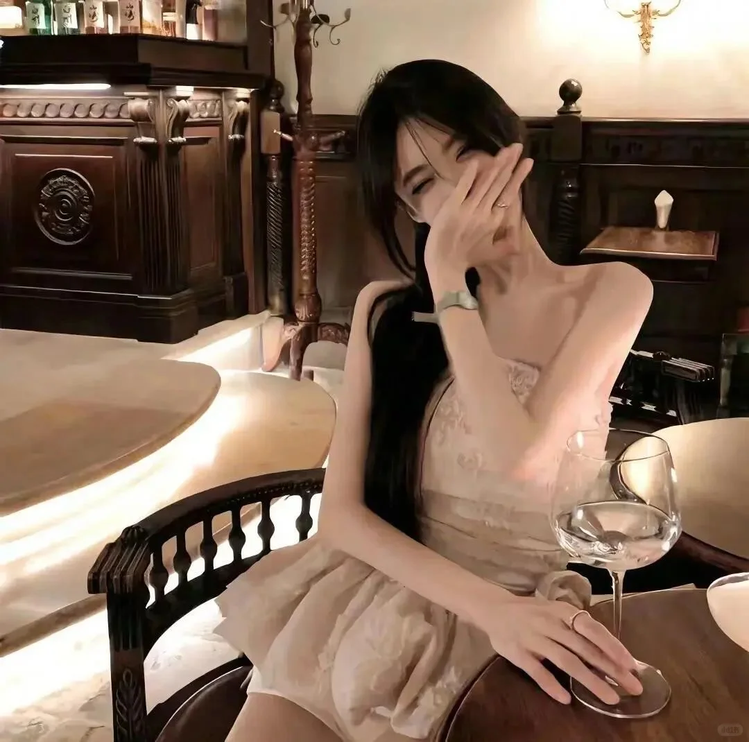 𝙒𝙚𝘾𝙝𝙖𝙩女生头像｜千金感女头