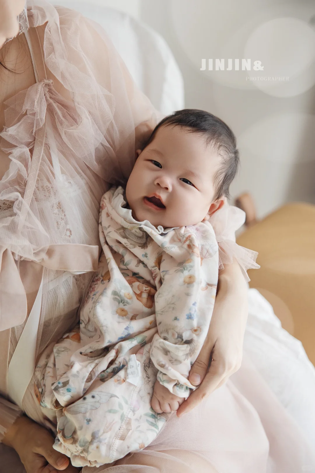 葫芦岛兴城上门摄影|私房风百天照客片分享