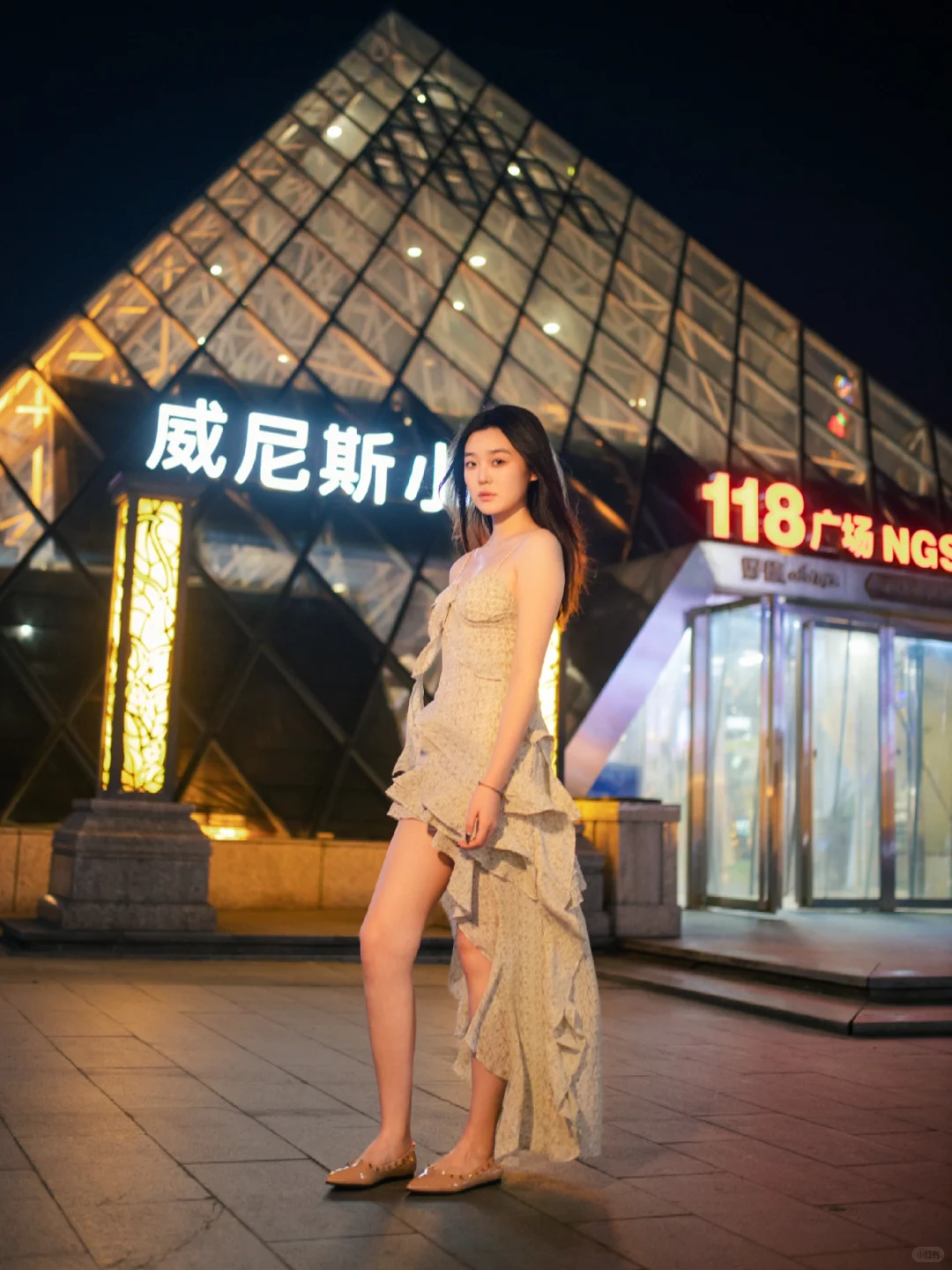 女大约拍｜夜景拍照📷