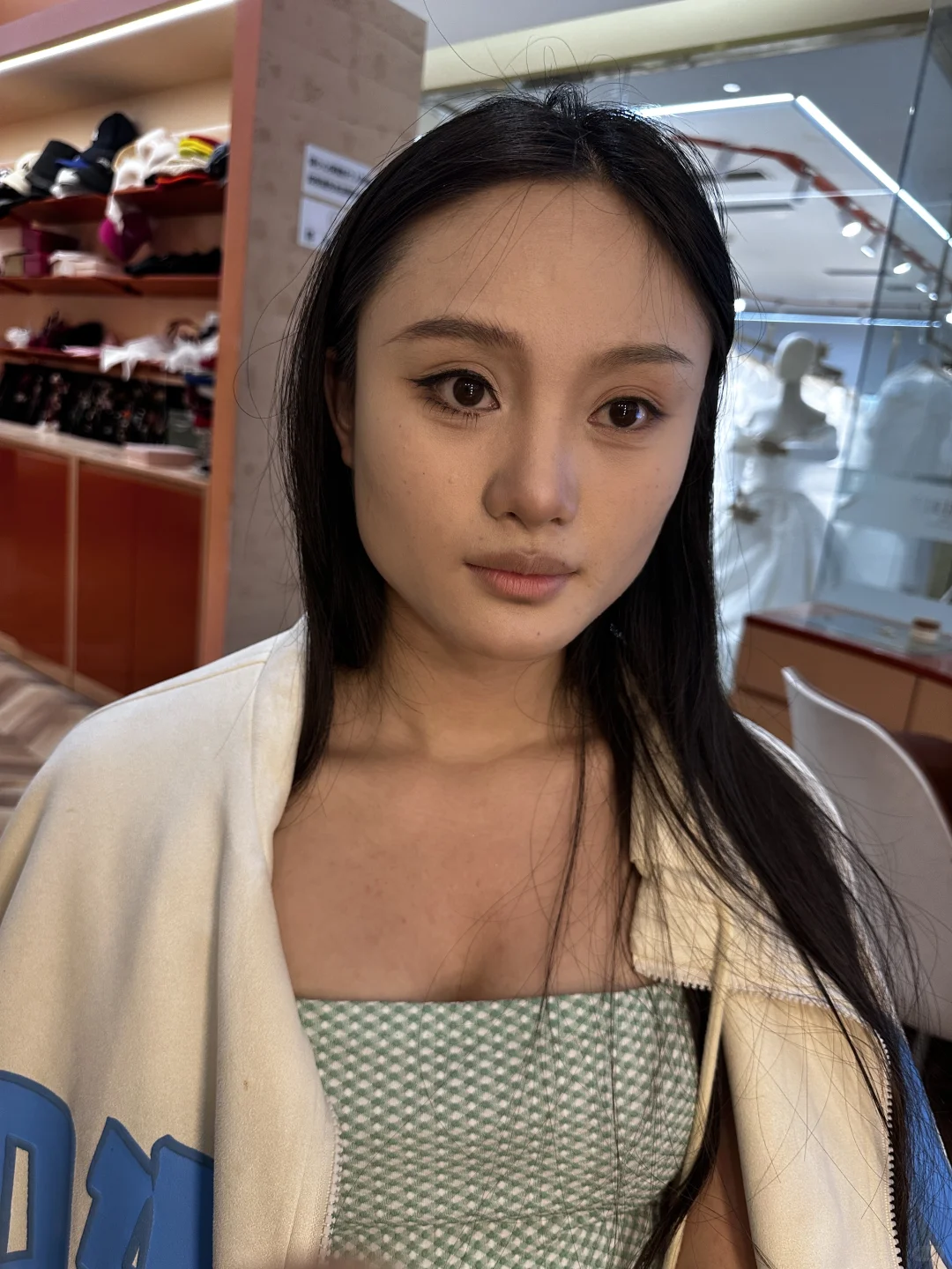 摄影师拍成这样，到底该不该退款啊？