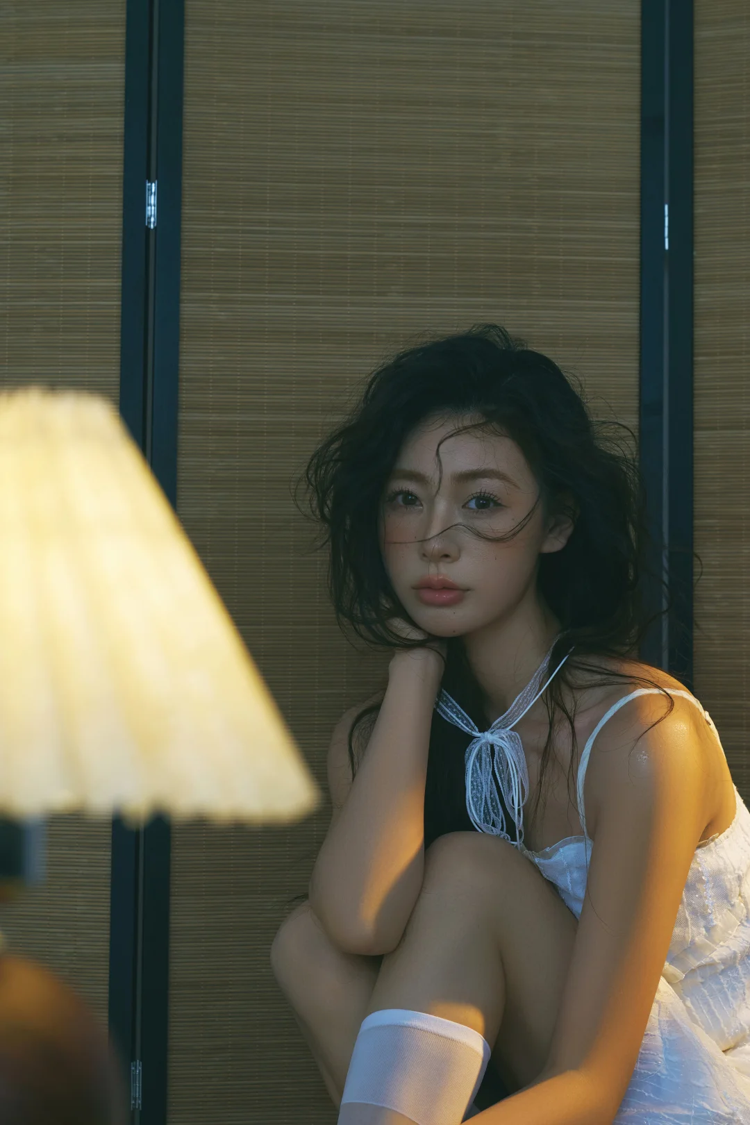 居家纯欲感天花板！一盏台灯点燃所有想象