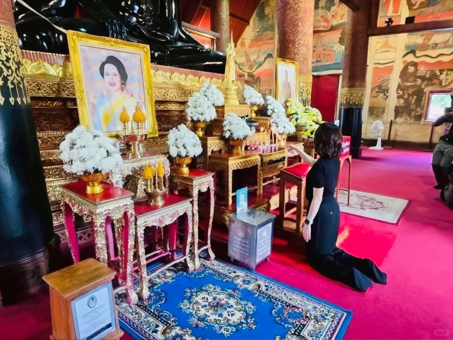 40岁诗妮娜妩媚动人，盛世美颜360度无死角