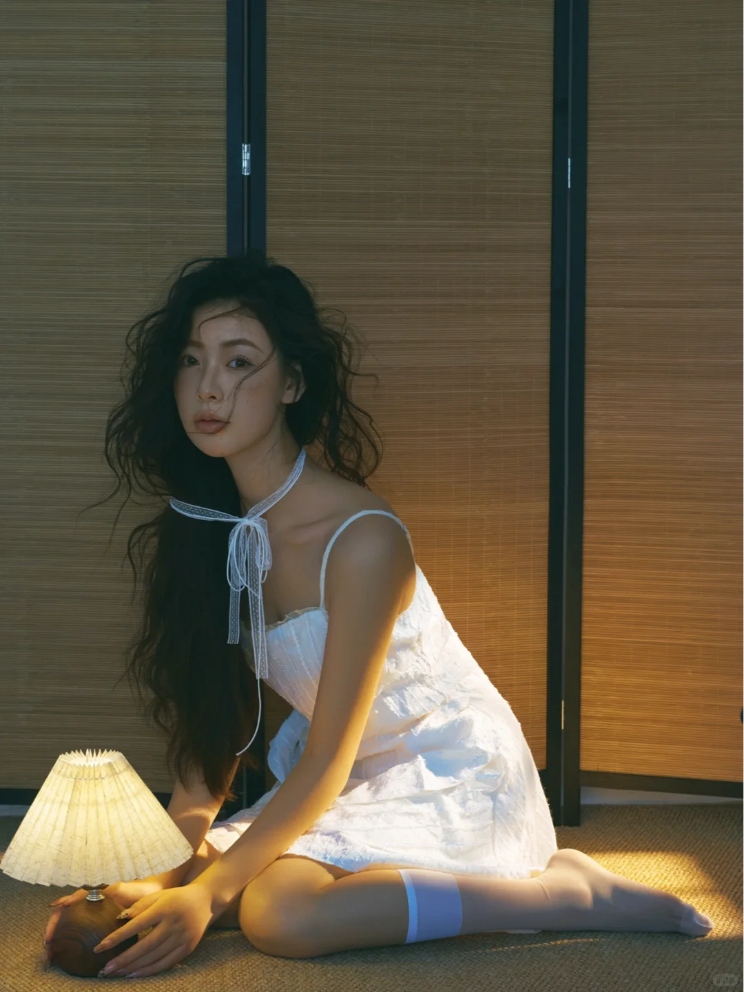 居家纯欲感天花板！一盏台灯点燃所有想象