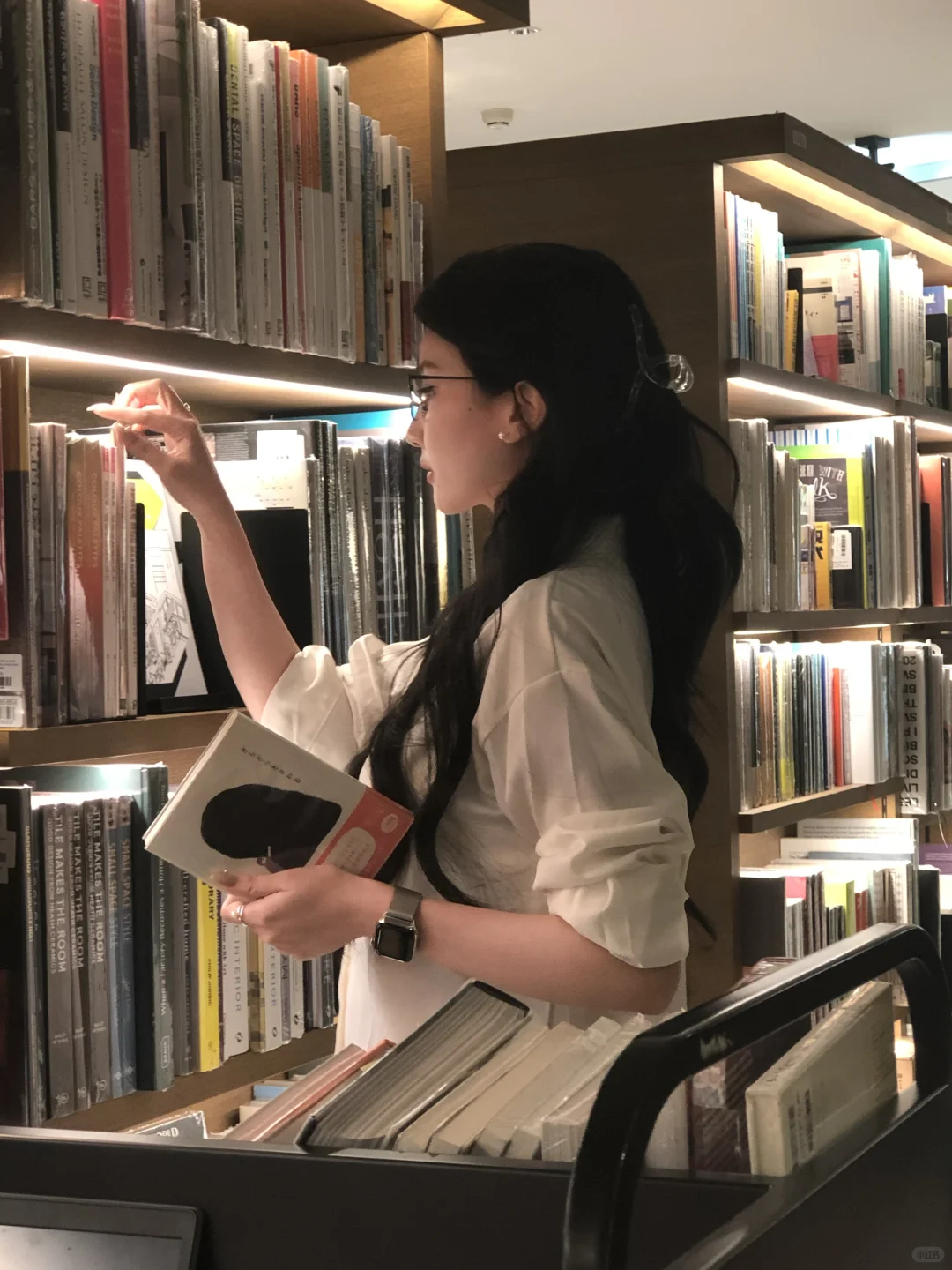 和姐姐初遇的图书馆