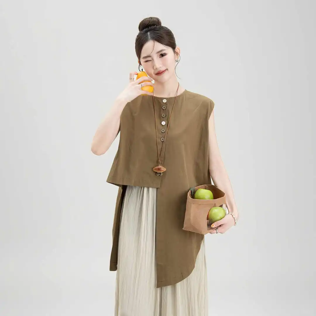 咖色不规则设计感马甲衬衫女夏季新款无袖上