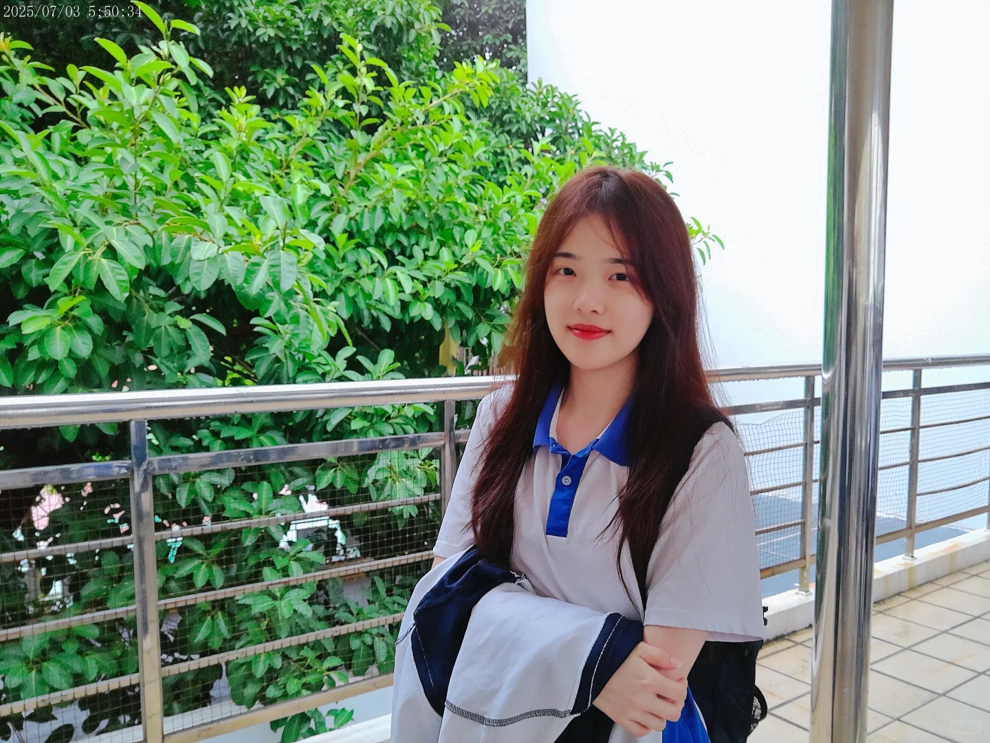 青春像是一篇篇写不完的日记本