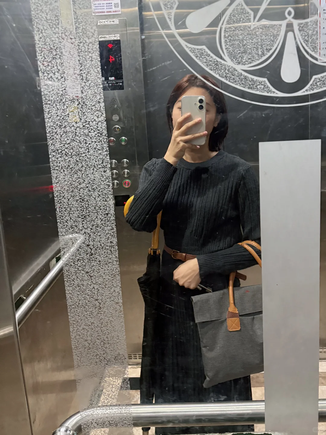 律师干久了就有种淡淡的人妻感