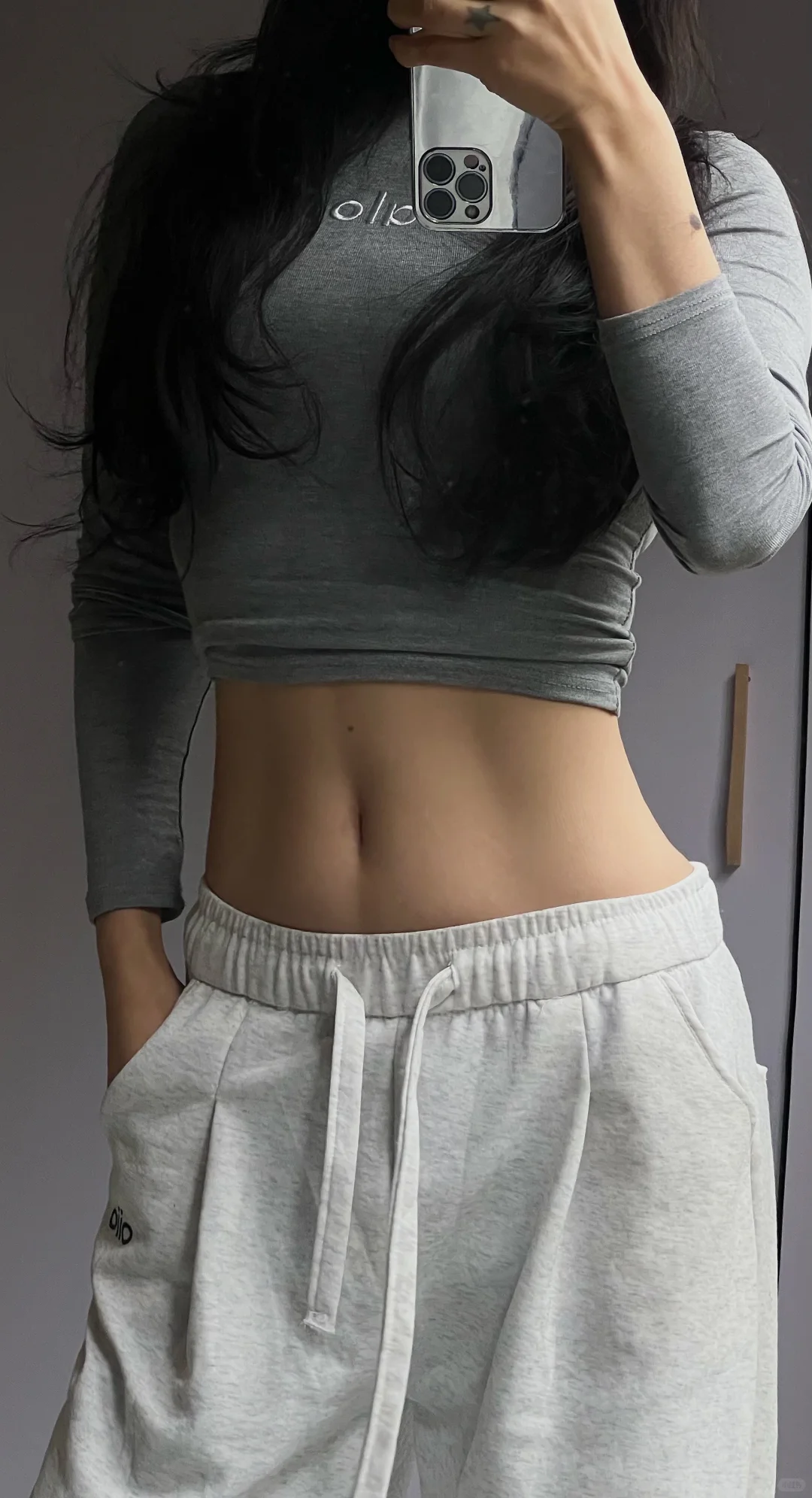 会找有马甲线的女孩子做女朋友么？