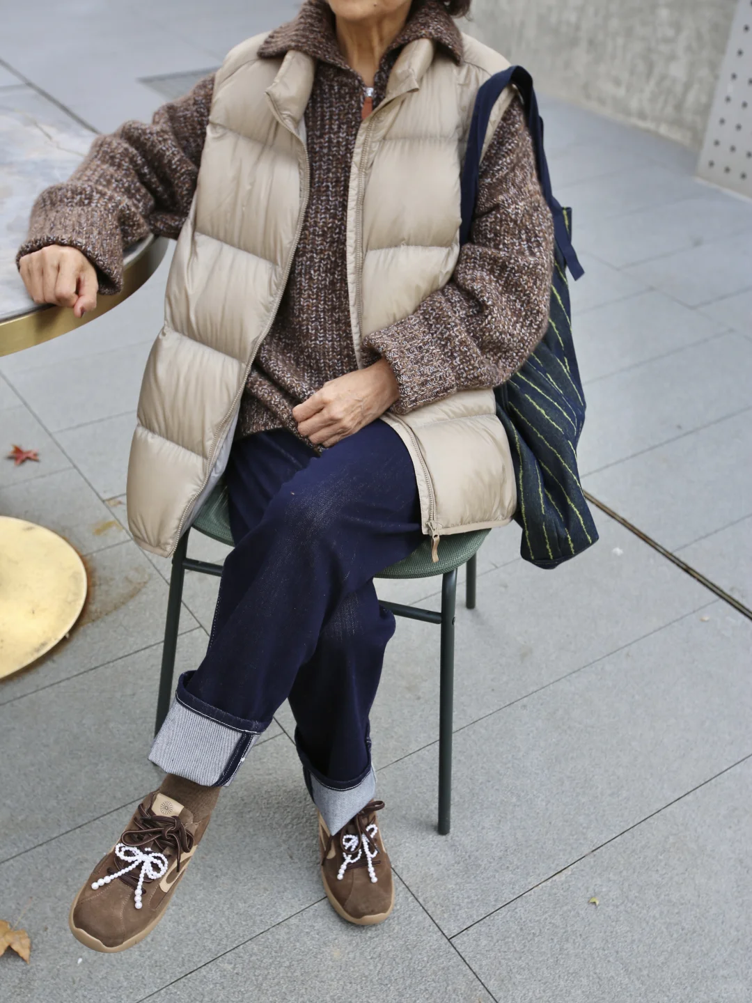 北方老年博主初冬实用羽绒服休闲穿搭