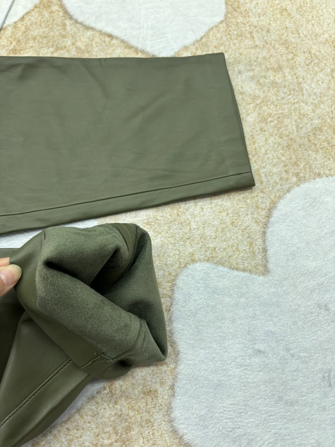 时尚、休闲、皮裤、时尚百搭、