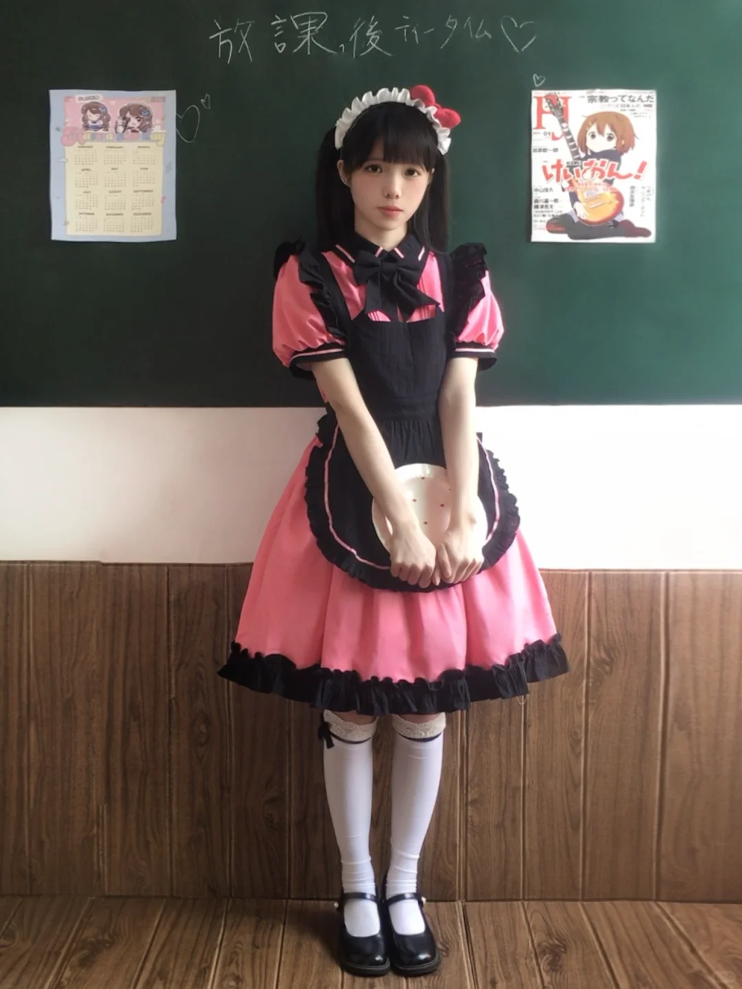 想让我穿女仆装的社长大人