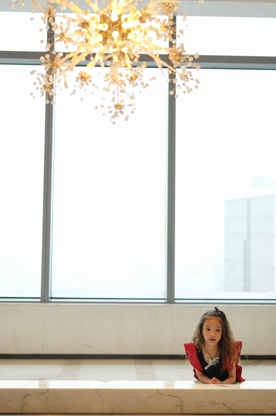 OMG！ 好美的女孩子！