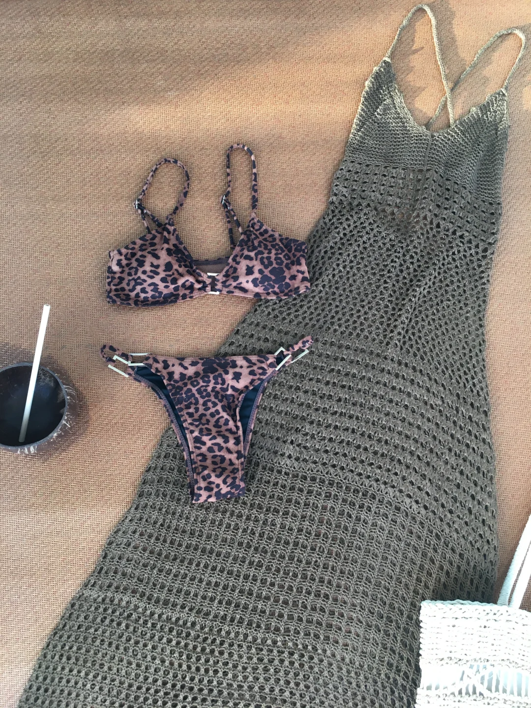 冬天温泉C位泳衣战袍♨️豹纹比基尼鲨疯了🔥