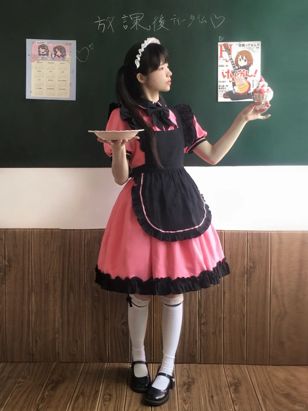 想让我穿女仆装的社长大人