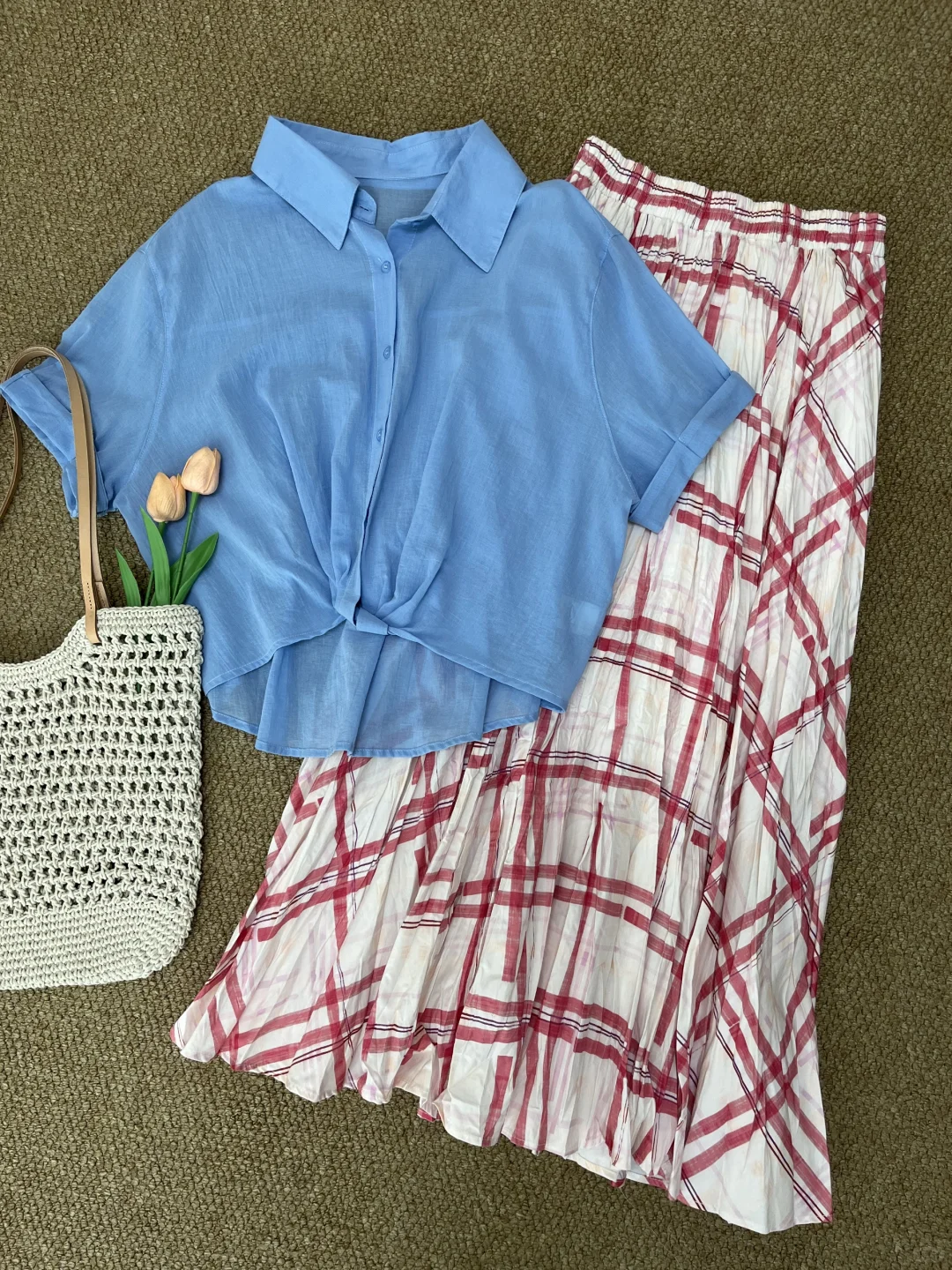 显气质有松弛感的 日常通勤休闲极简穿搭