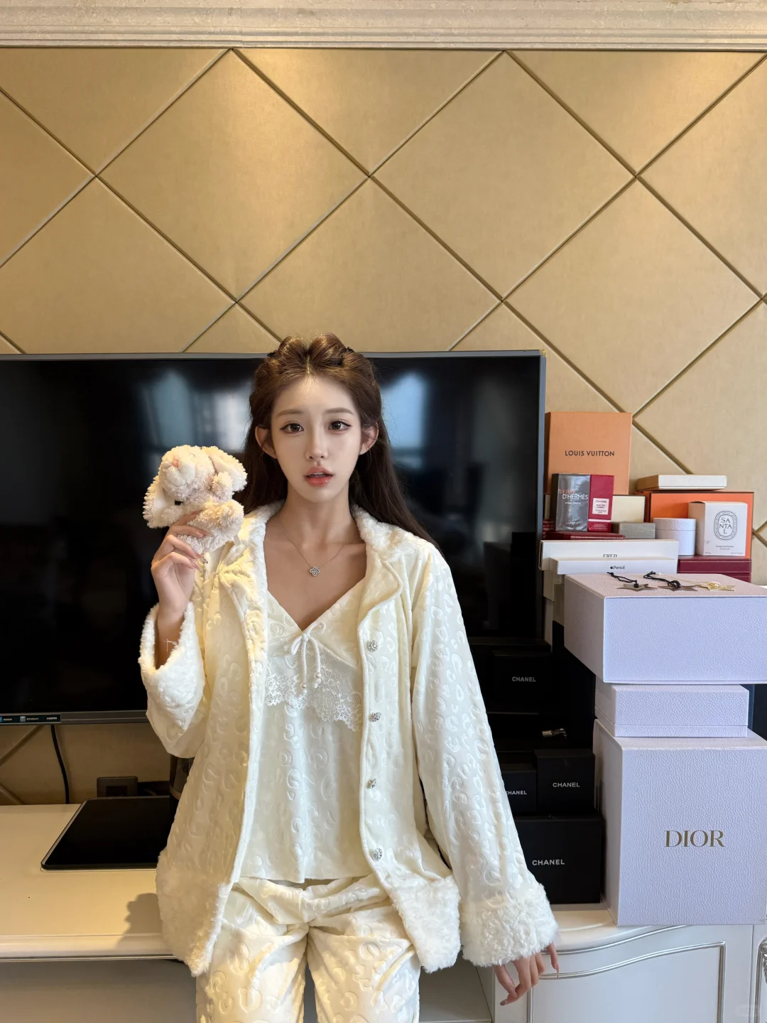 •͈ᴗ⁃͈ 幼态脸的神～