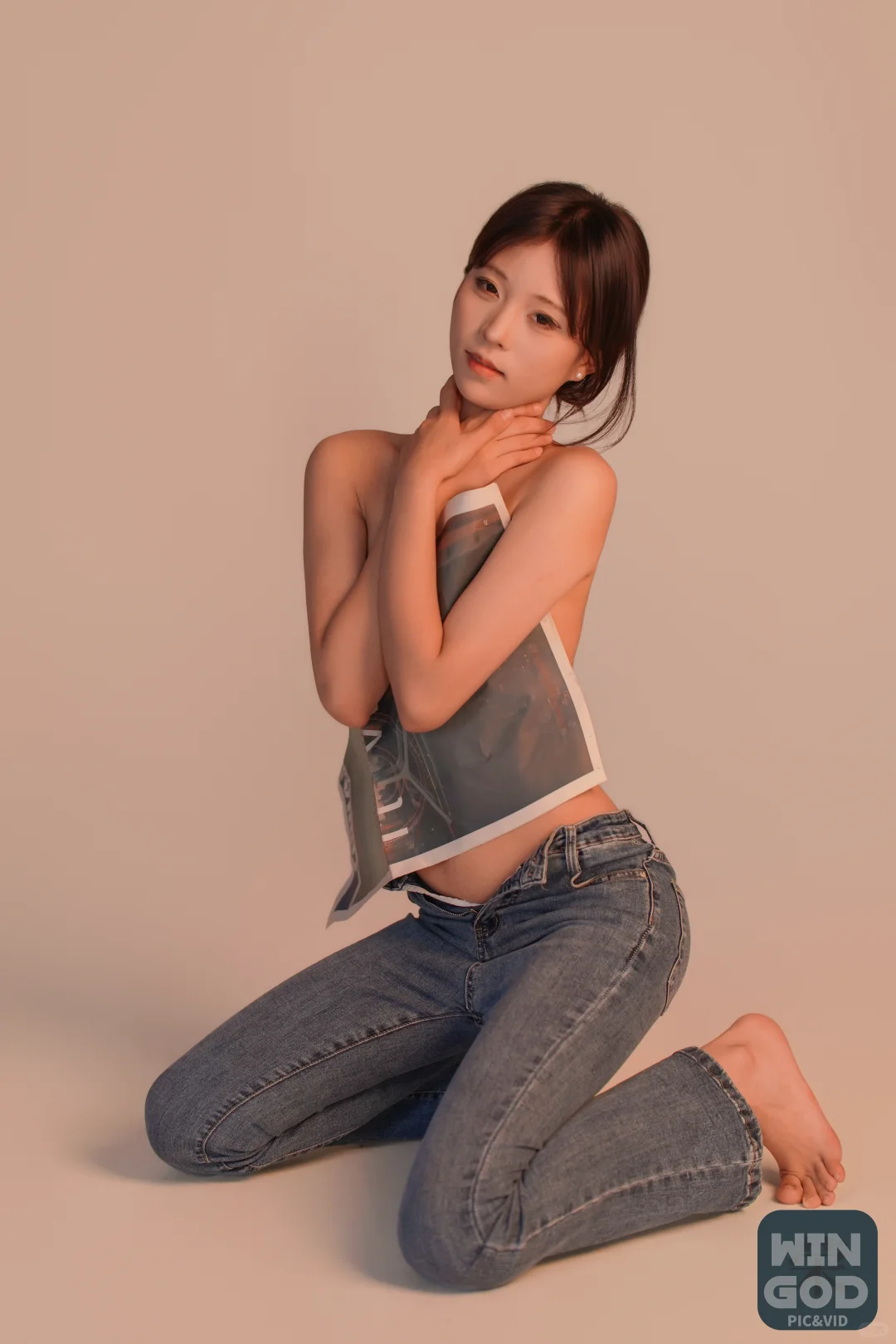 报纸风写真（无不良引导）