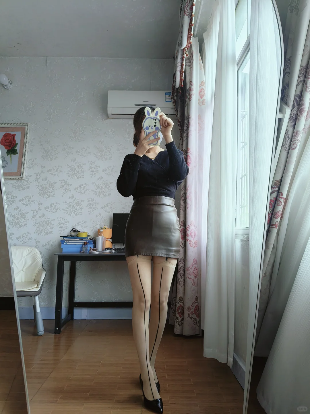 左滑上身‼️办公室穿搭