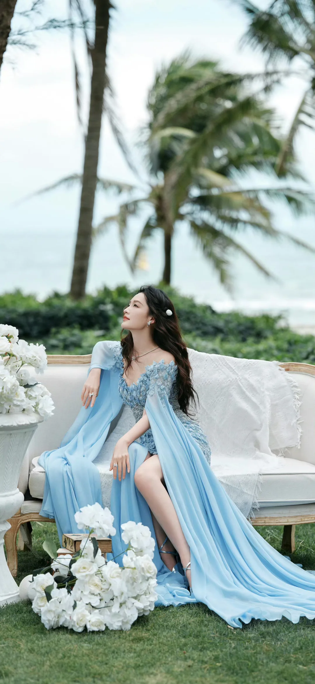 20251102明星壁纸｜【李沁】～