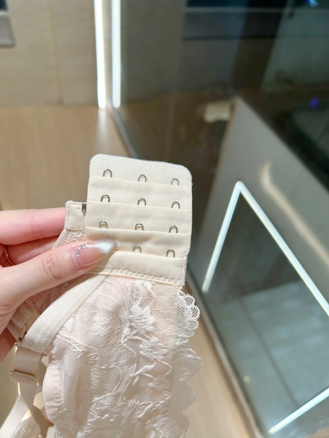 crush原地爆炸 。。。小胸进！