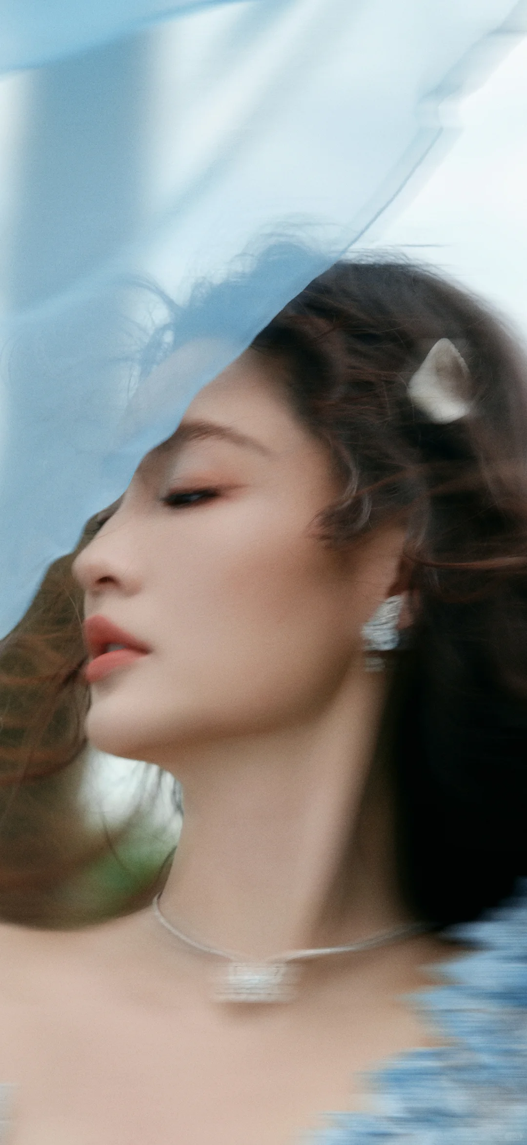 20251102明星壁纸｜【李沁】～