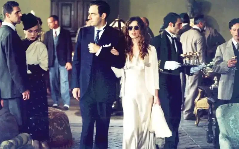 《芳心他属》#上海女作家秦菲影评