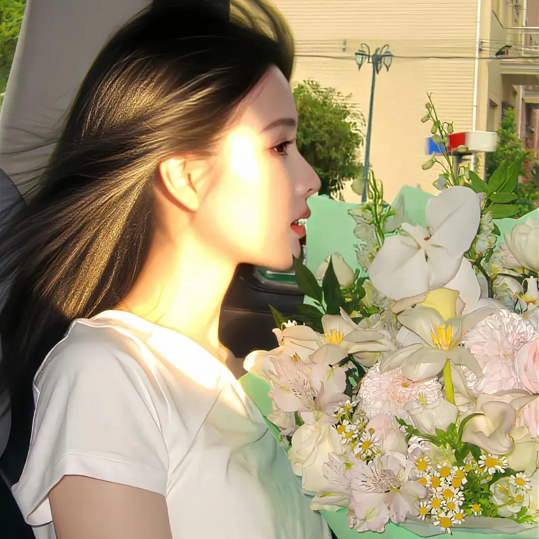 花团锦簇的女生头像