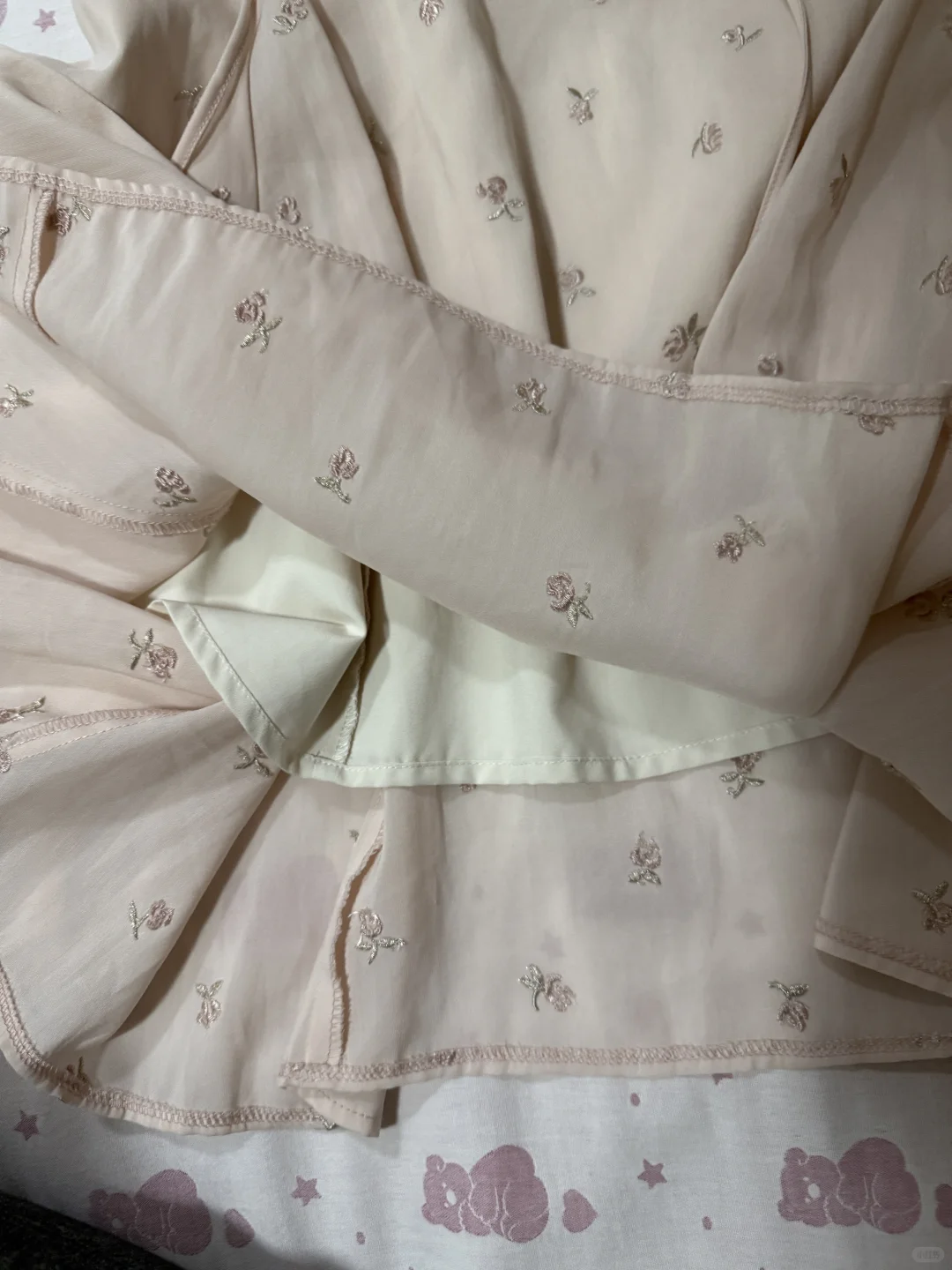 出31 sons de mode粉色刺绣小花鱼尾裙