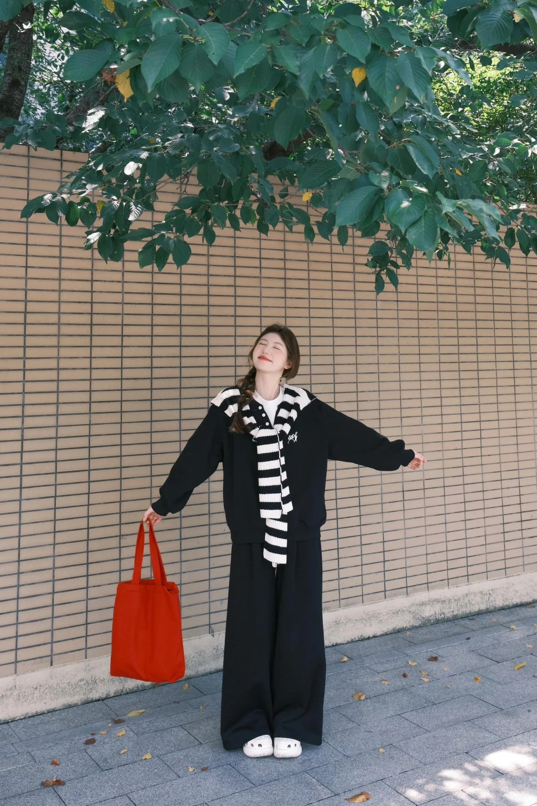 超爱的松弛感穿搭~