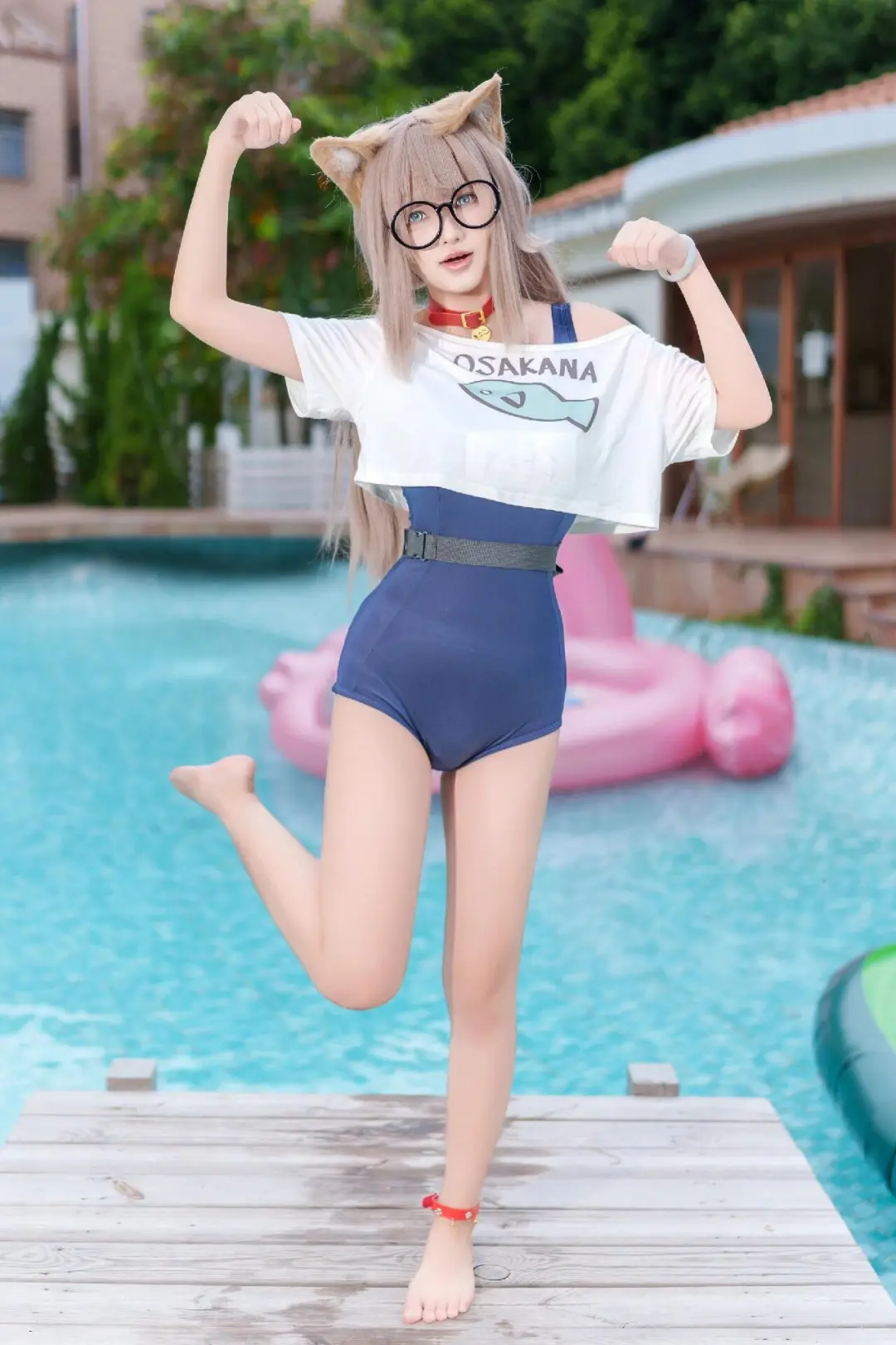 可爱宝宝黄豆粉～～～泳池里！