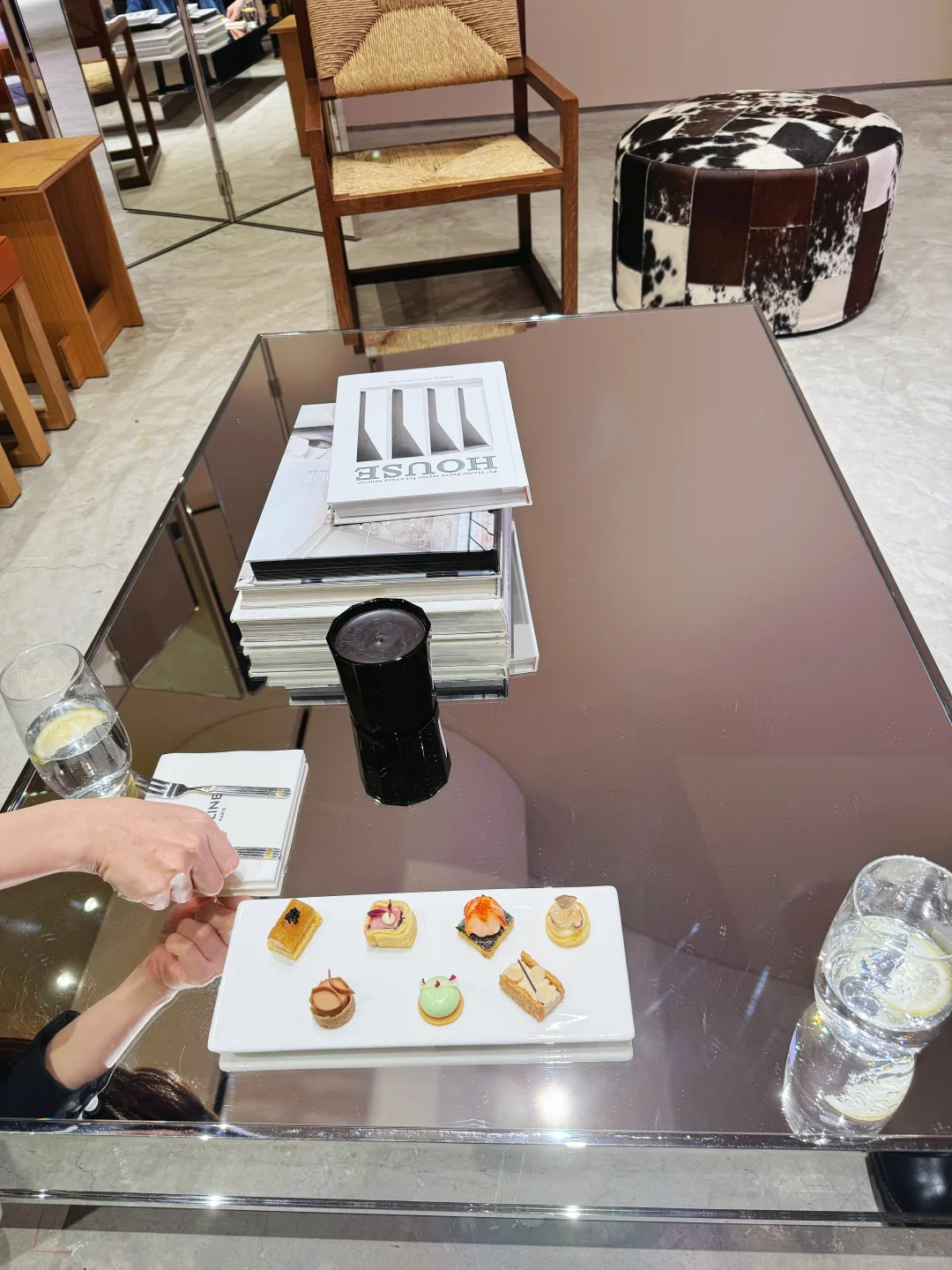 Celine新品活动遇到超美的模特小姐姐