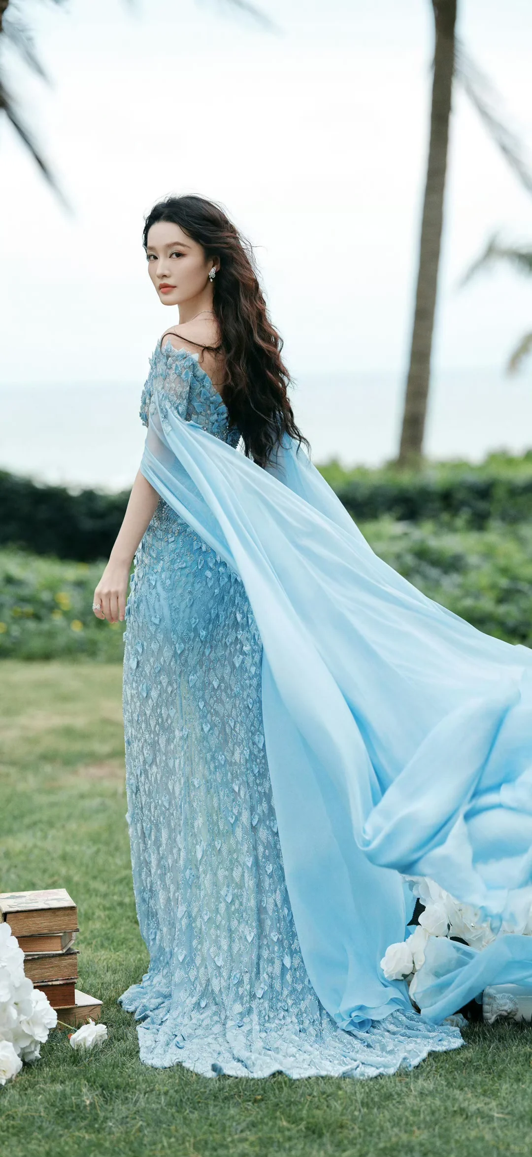 20251102明星壁纸｜【李沁】～