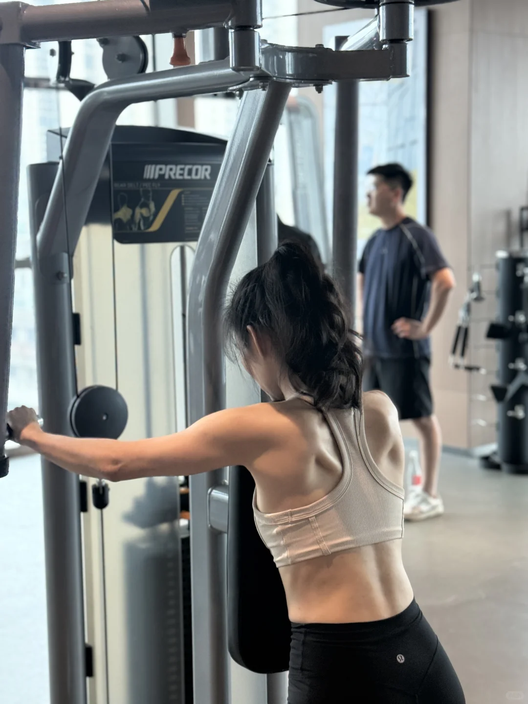 大沥女会员薄肌女孩