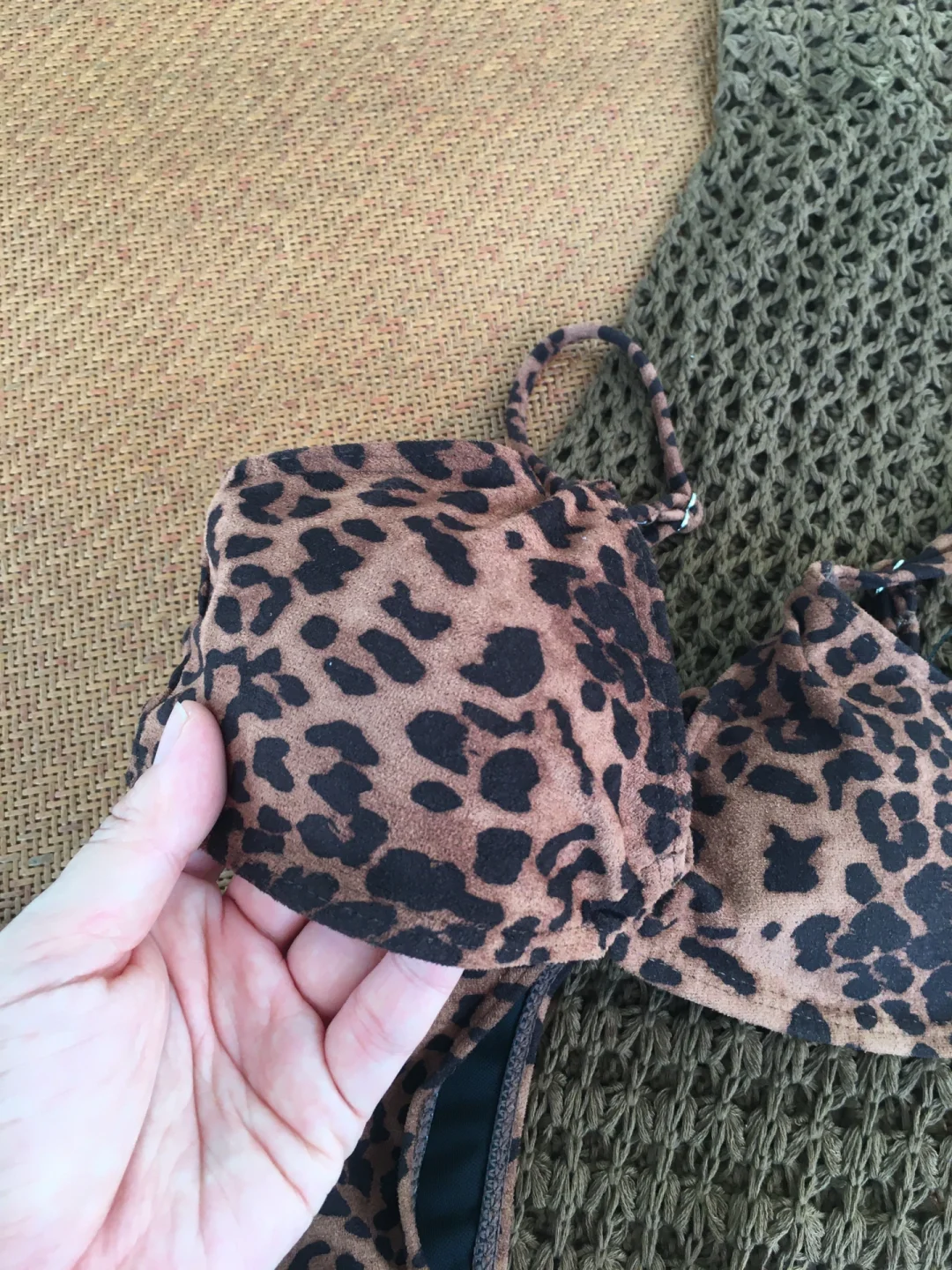 冬天温泉C位泳衣战袍♨️豹纹比基尼鲨疯了🔥